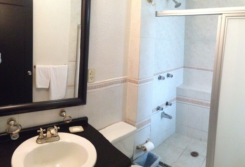 Grupo Kings Suites - Horacio 1525 Мексико Сити Екстериор снимка